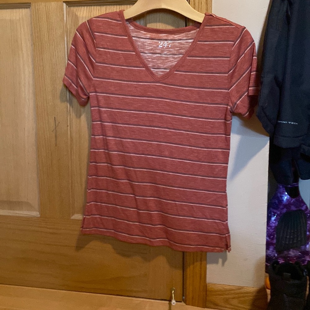 Women’s Tee, 24/7